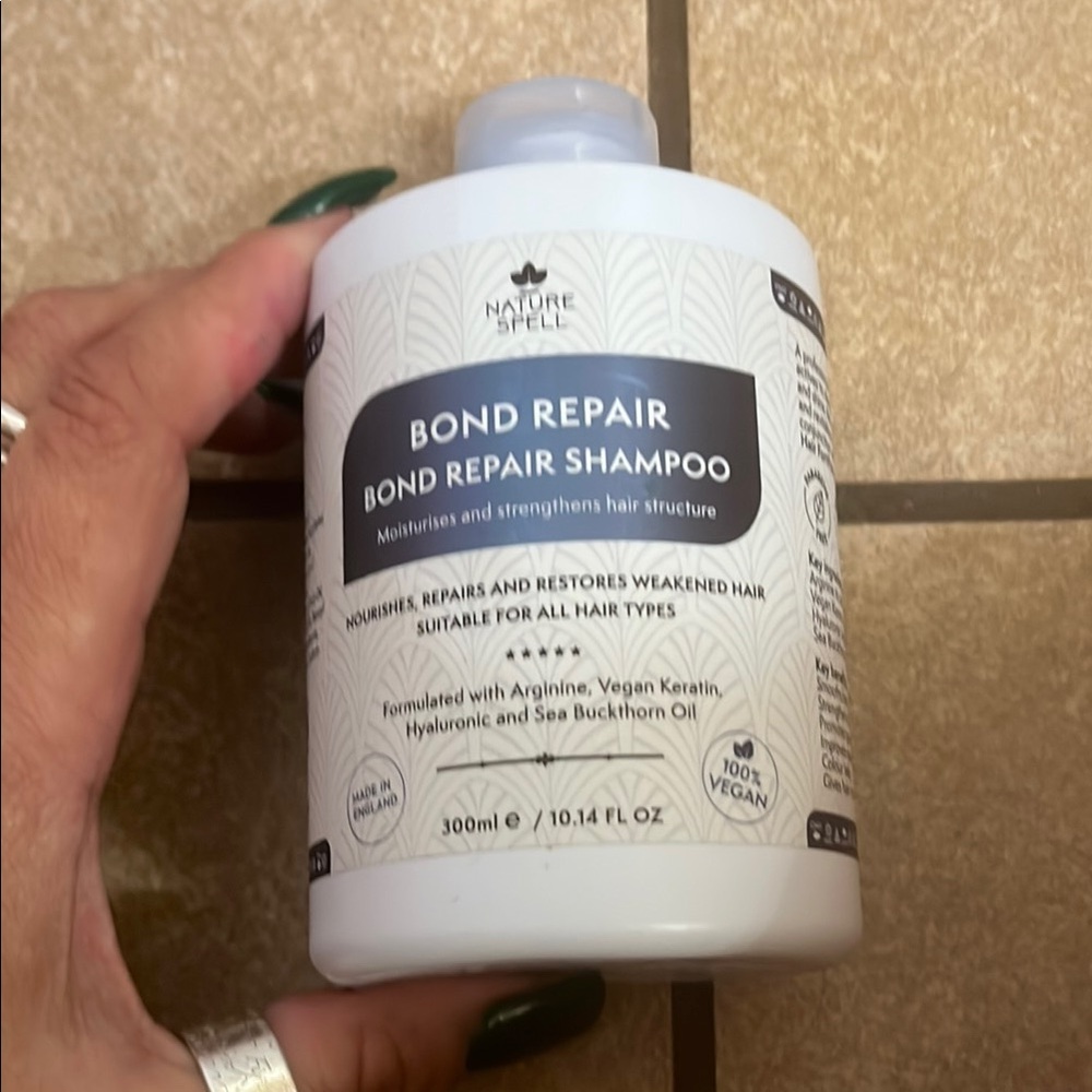 Nature Spell Bond Repair Shampoo